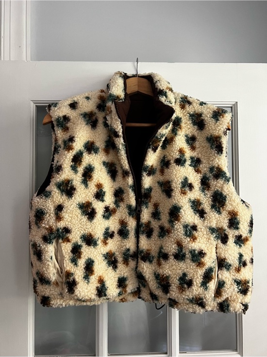 Thread & Supply Jackets & Blazers - Thread & Supply Cream Sherpa Vest with Green and Brown Speckle